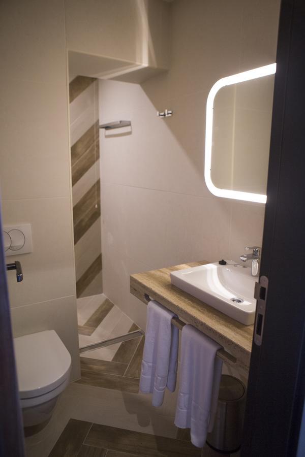 A Hoteli - Hotel Slatina Врнячка-Баня Екстер'єр фото